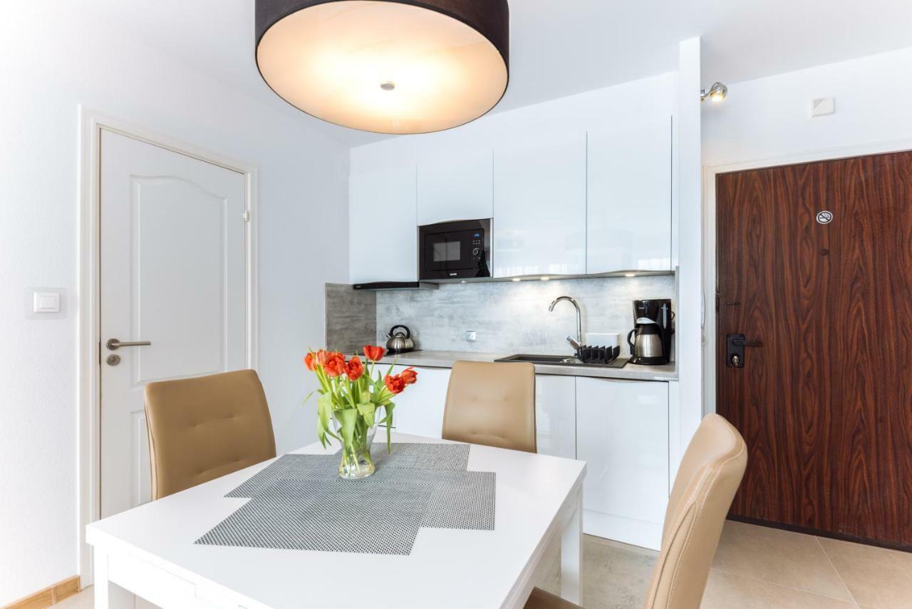 Apartamenty NAVIGATOR-PORT Kolobrzeg Bagian luar foto